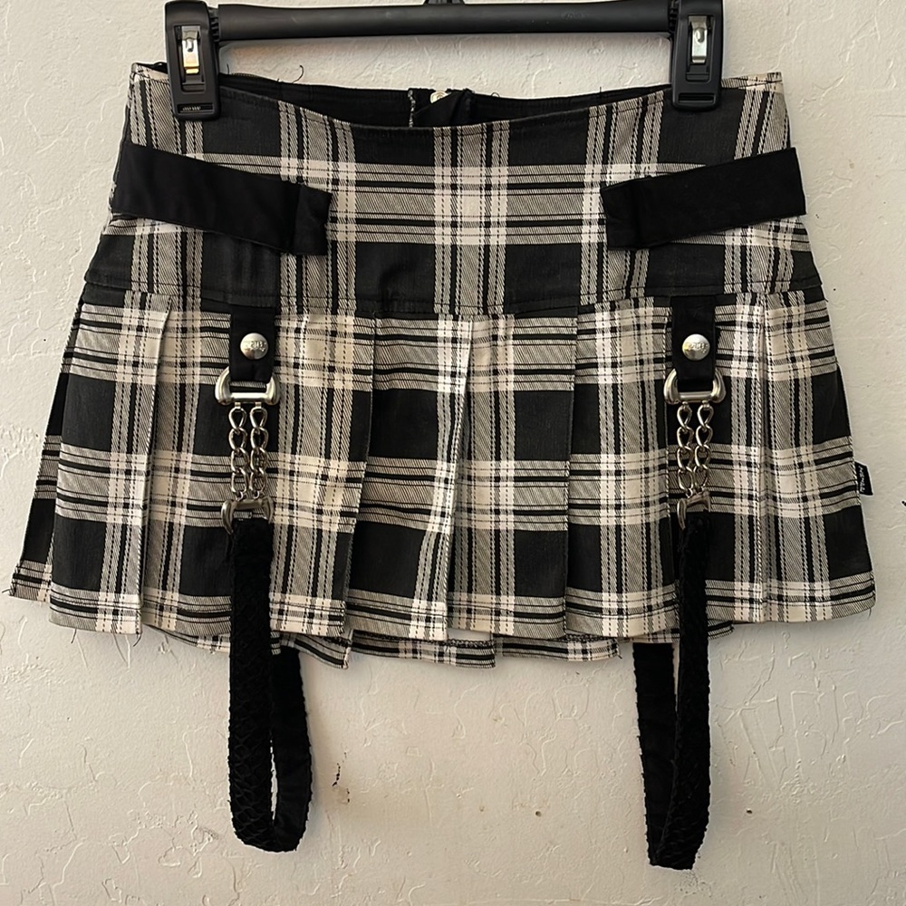 Tripp Mini Skirt w/Straps